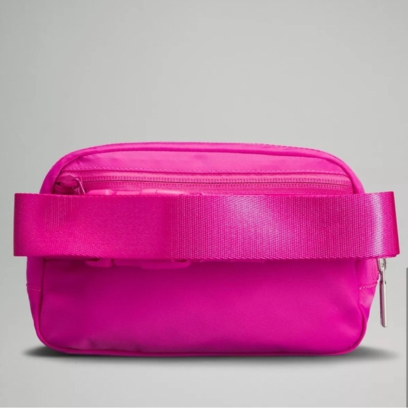🆕LULULEMON EVERYWHERE BELT BAG PINK - Picture 5 of 8